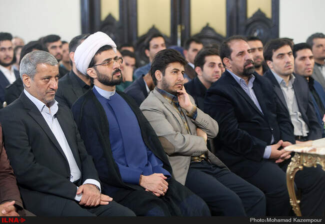 دیدار اعضای تشکل‌های دانشجویی دانشگاه آزاد اسلامی با آیت‌الله هاشمی رفسنجانی