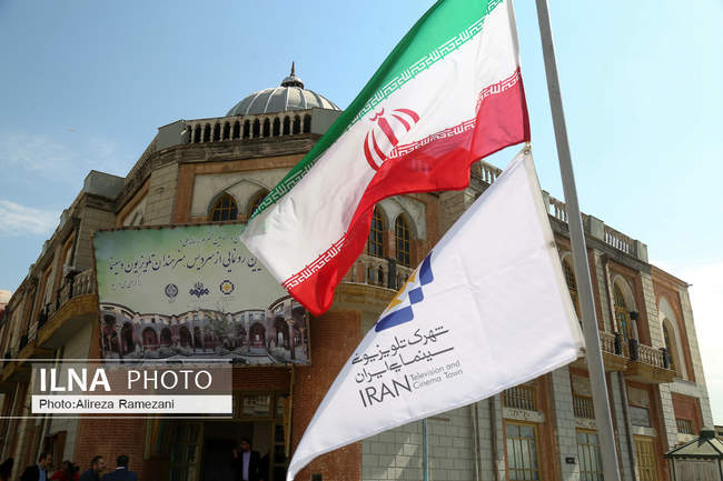 رونمایی از سردیس‌های هنرمندان در شهرک غزالی