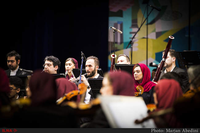 اجرای ارکستر سمفونیک به رهبری شهرداد روحانی