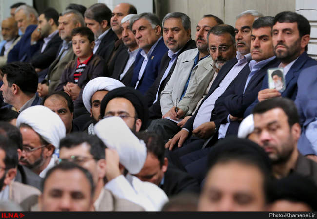 دیدار مسئولان نظام و سفرای کشورهای اسلامی با رهبر انقلاب