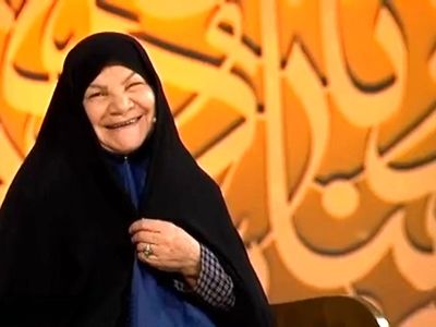 مادری که در سن ۵۰ سالگی حافظ قرآن شد + فیلم