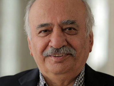 ناصر تکمیل همایون درگذشت