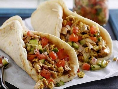 طرز تهیه ساندویچ دونر مرغ به روش خانگی