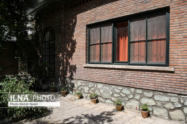 خانه موزه سیمین و جلال