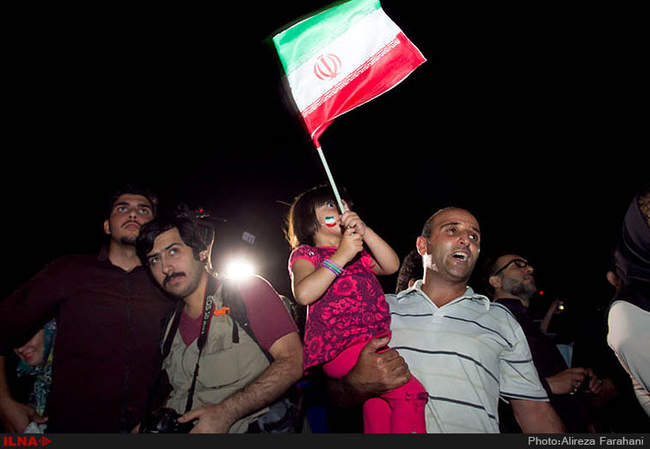 جشن هسته ای در خیابان های تهران -4