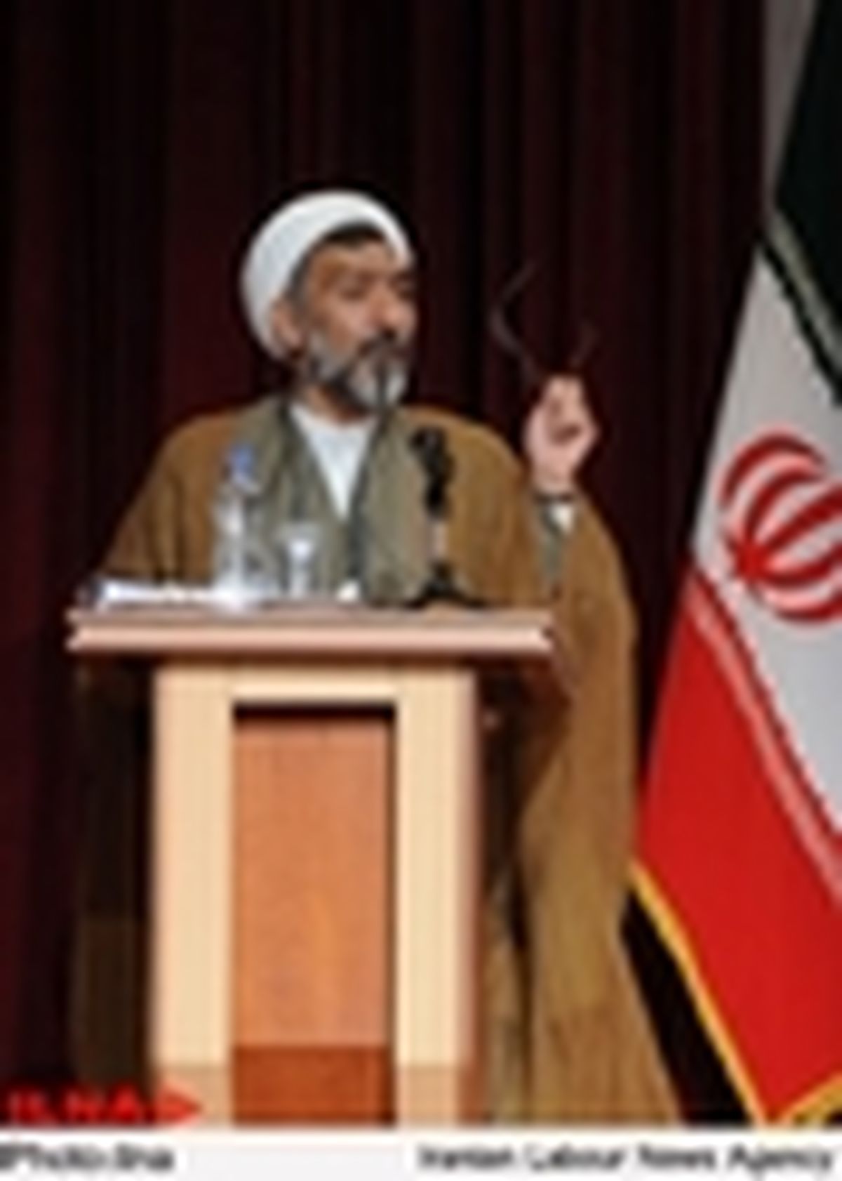 دشمنی استکبار به خاطر حق طلبی ماست