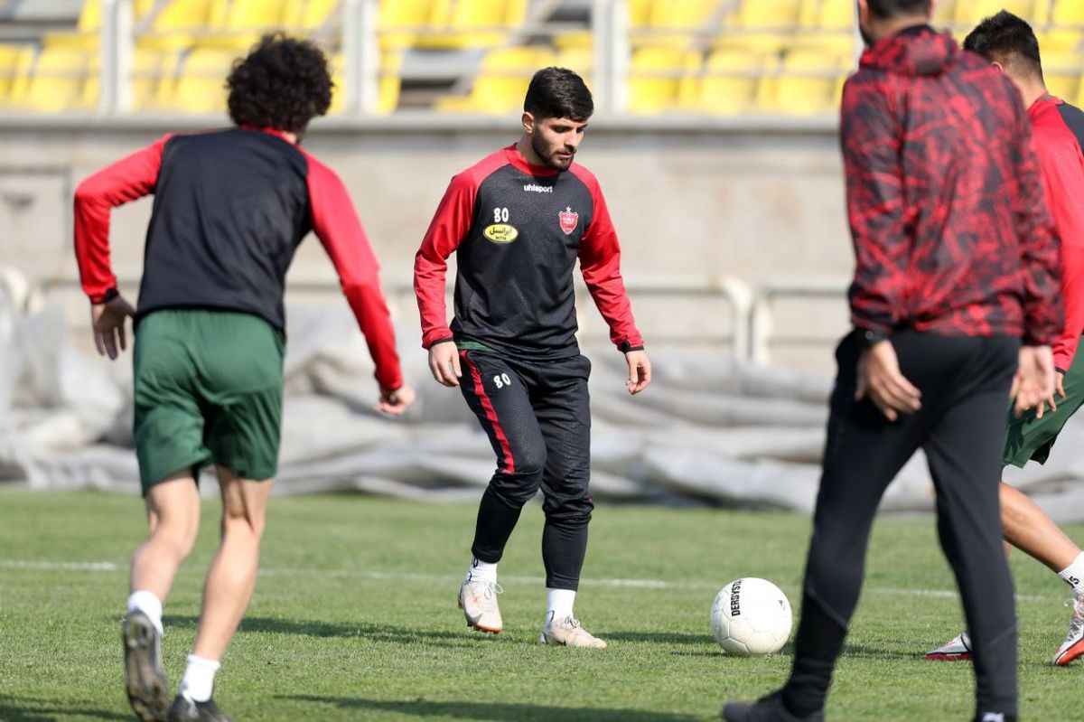 ویدیو: گرم کردن پرسپولیس و توصیه رفیعی به عمری
