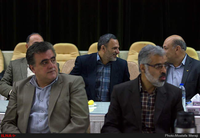 دیدار وزیر کار با شورای اداری شهر قم