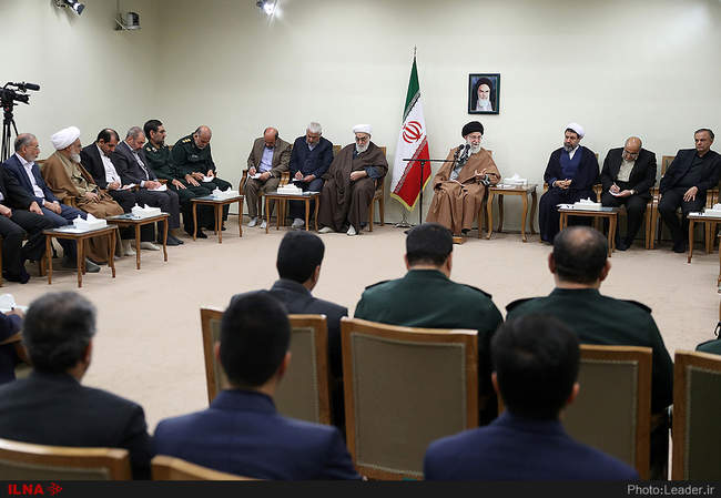 دیدار دست‌اندرکاران کنگره بزرگداشت ۶۵۰۰ شهید استان کرمان با مقام مع