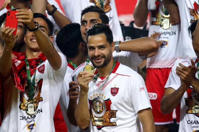 جشن قهرمانی پرسپولیس در جام حذفی (تصاویر)