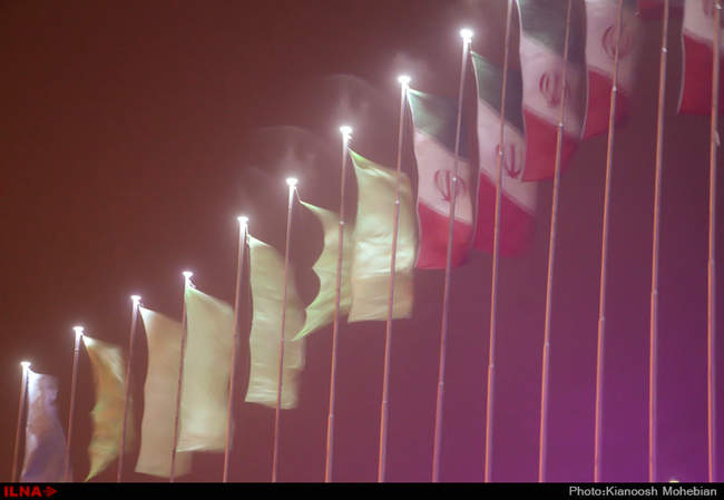 وقوع طوفان و گرد و خاک شدید در تهران