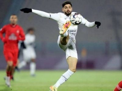 چادرملو قرارداد مهاجم ملی‌پوش را فسخ کرد