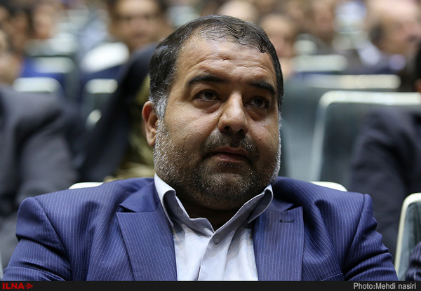 برگ جدیدی از تخلفات در واگذاری املاک نجومی/کسی که ذرهای حلال و حرام سرش میشود با شنیدن این اطلاعات اگر بمیرد، حق دارد/رد پای قائممقام قالیباف در واگذاریها