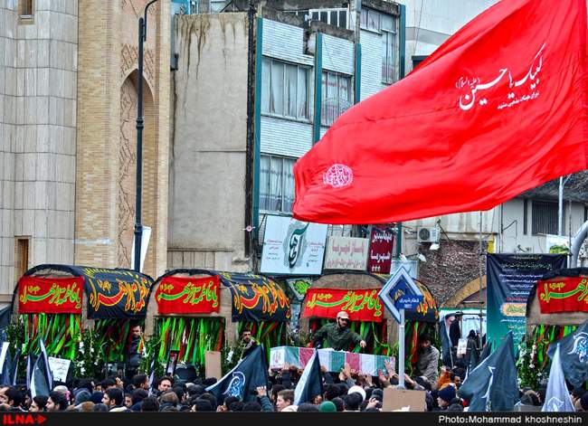 اجتماع عظیم عزاداران فاطمی و تشییع شهدای گمنام و مدافع حرم - مشهد