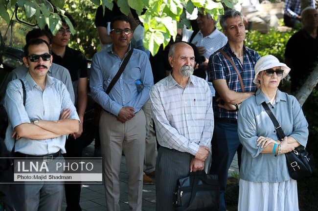 مراسم تشییع محمد اسماعیلی نوازنده پیشکسوت عرصه تنبک‌نوازی