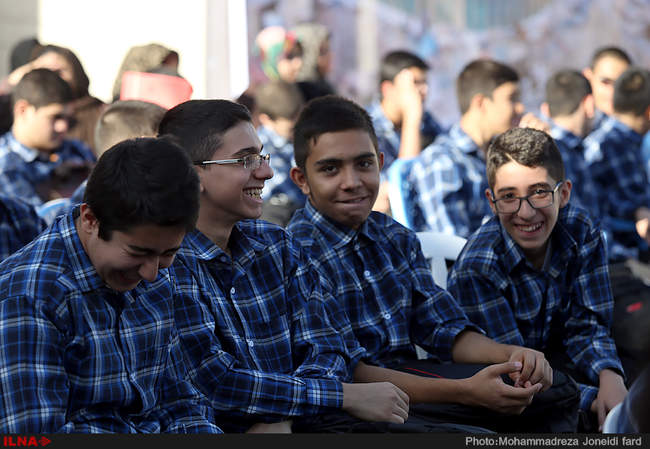 مراسم بازگشایی مدارس با حضور عارف