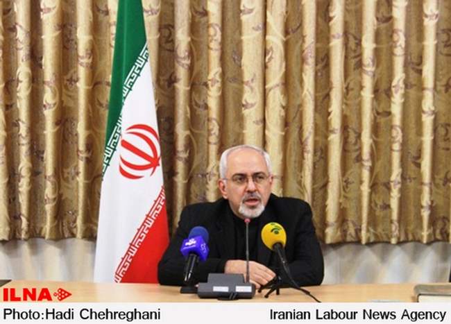 نشست خبری دکتر ظریف با خبرنگاران در استان قم