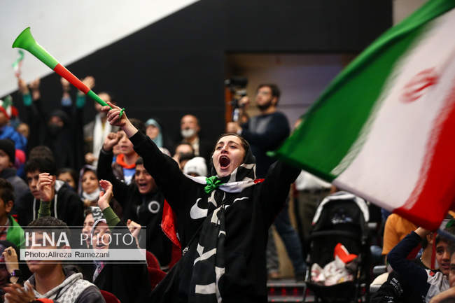 تماشای دومین بازی ایران در جام جهانی قطر در فرهنگسرای اشراق