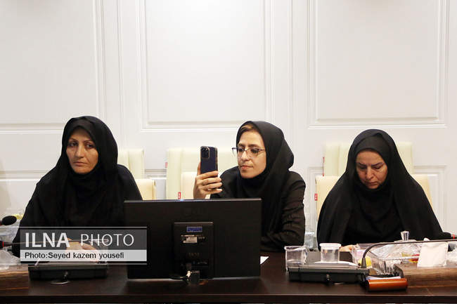 نشست خبری رئیس دانشگاه علوم پزشکی تبریز