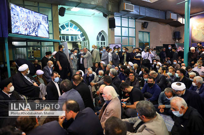 مراسم وداع با پیکر حجت الاسلام و المسلمین دعایی