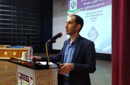 شرکت بیش از یک میلیون دانش آموز در سومین جشنواره علمی و پژوهشی کشور