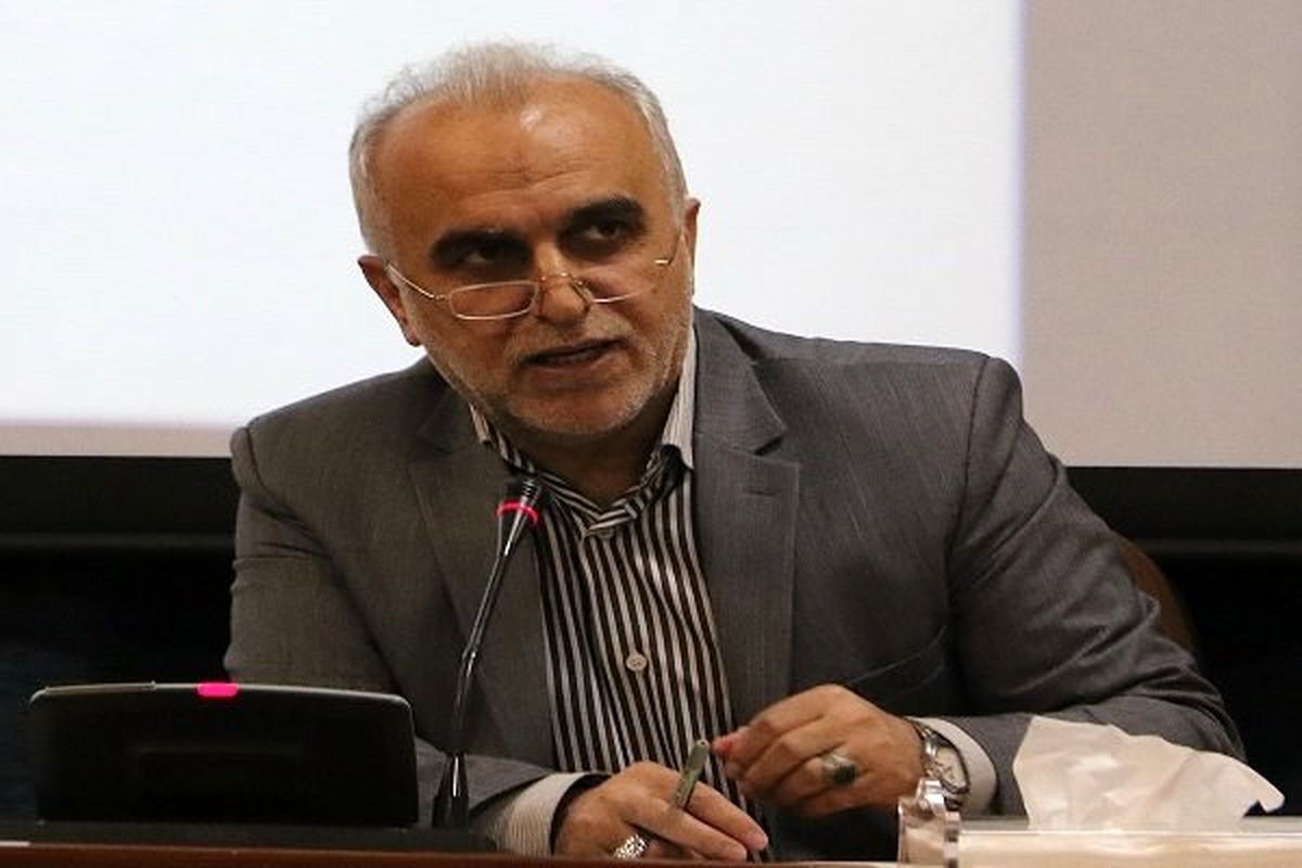  رشد 28 درصدی درآمدهای مالیاتی در سه ماهه نخست سال/ مدل‌ها نرخ ارز را زیر 8 هزار تومان پیش‌بینی می‌کنند/ بسته حمایتی را محرمانه به رییس جمهور ارسال کردم