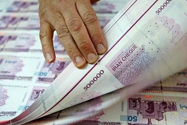 امکان کاهش نرخ تورم به ۲۰ درصد وجود دارد/ بانک مرکزی اجازه چاپ پول به دولت را نداد 