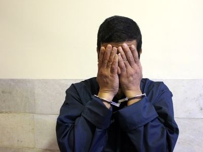 بازداشت سارق میلیاردی طلا با 37 فقره سرقت در یزد