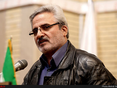 حسن صادقی: با «شمشیر پلاستیکی» به جنگِ تحریم‌ها رفتیم/ «لوازم خانگی» متورم‌ترین بخش مصرفی خانوار است/ اقتصاد ایران نقشه راه ندارد