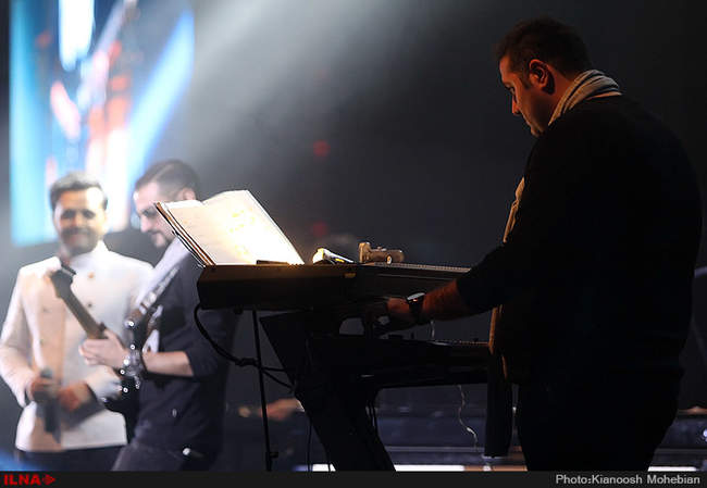 کنسرت میثم ابراهیمی و اشوان/سی و دومین جشنواره موسیقی فجر