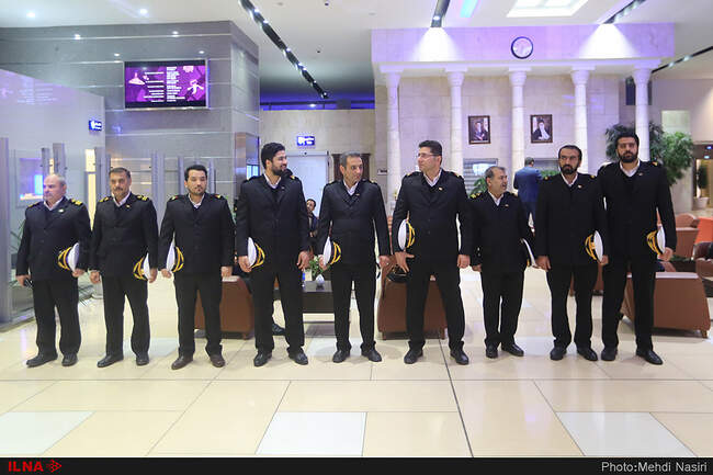 مراسم استقبال از پیکر سه شهید دریانورد نفتکش سانچی