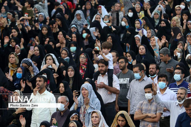 مراسم دعای عرفه درحرم شاهچراغ شیراز