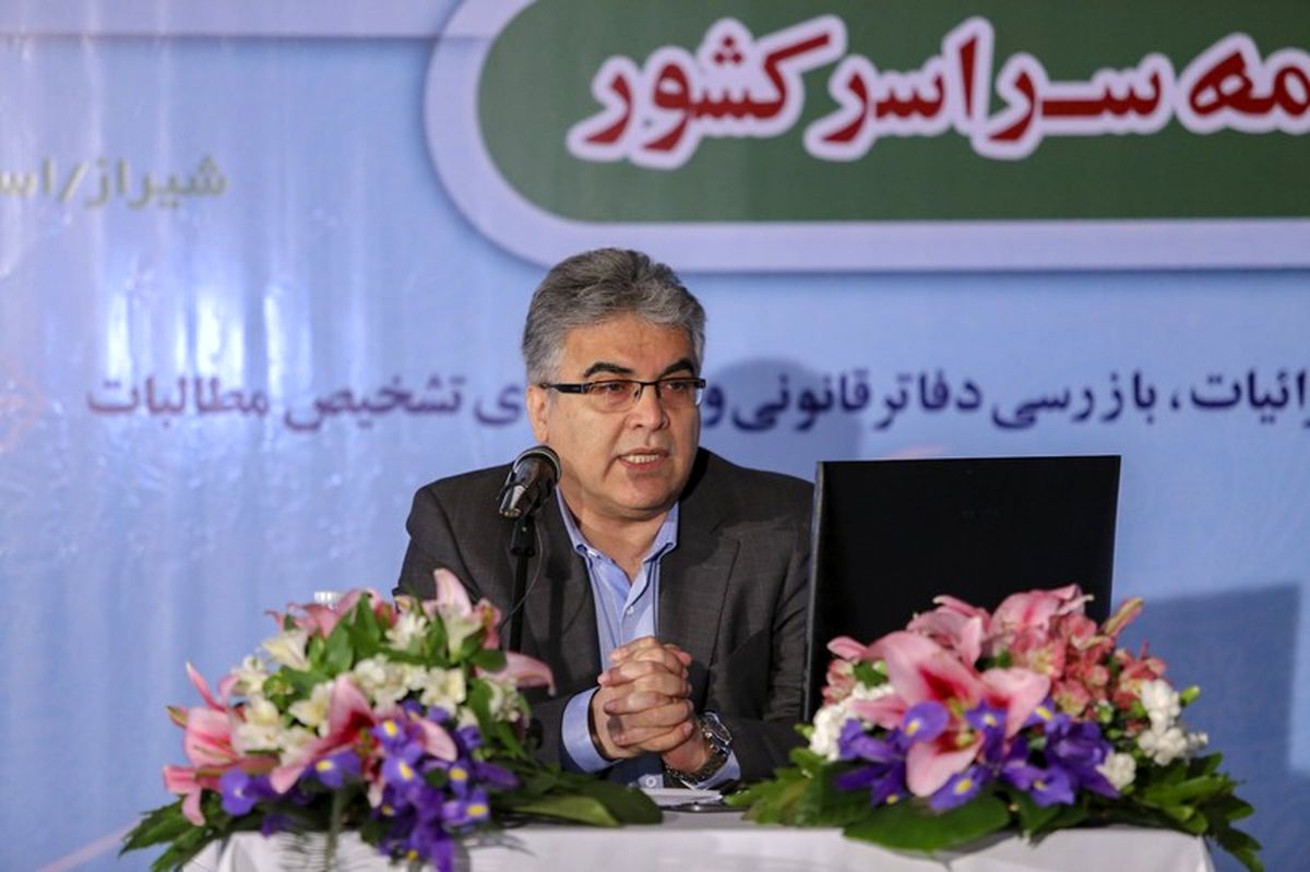 کارگران مهمترین ذینفعان سازمان تأمین اجتماعی/بیمه‌شدگان وضعیت بیمه‌پردازی خود را دائماً بررسی کنند