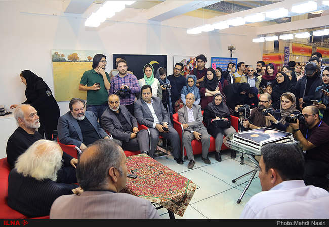 غرفه ایلنا در چهارمین روز بیست و سومین نمایشگاه مطبوعات و خبرگزاری‌�