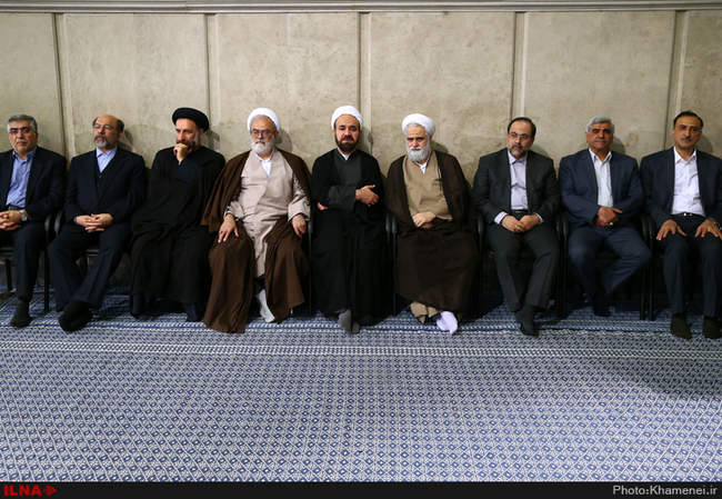 دیدار دانش‌آموزان و دانشجویان با رهبر انقلاب اسلامی