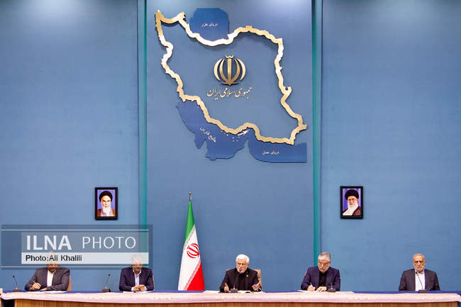 نشست هم‌ اندیشی روسای دانشگاه‌های کشور با معاون اول رئیس‌جمهور