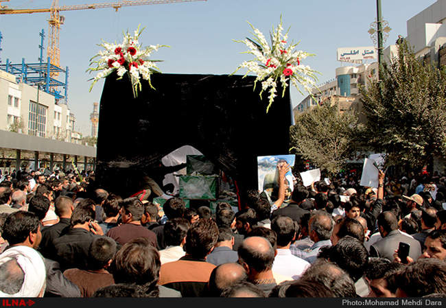 مراسم تشییع پیکر جان باختگان حادثه منا در مشهد مقدس