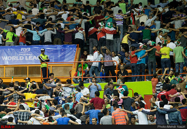 مسابقه‌ی تیم‌های ملی والیبال ایران و صربستان