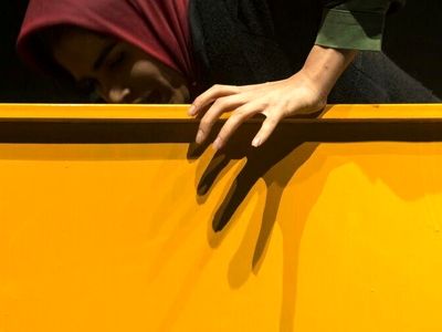 اجرای نمایش‌هایی درباره جانبازان اعصاب و روان، زنان جنگ و کربلای ۴ در دومین روز جشنواره تئاتر مقاومت