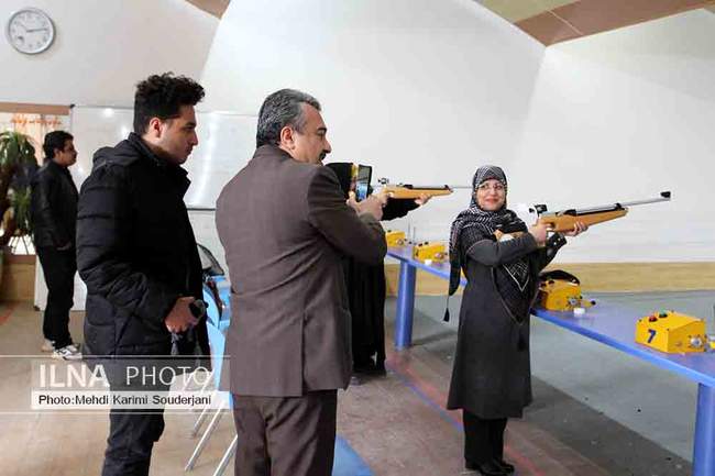 مسابقه تیراندازی کارکنان و خانواده محترم  توزیع برق شهرستان اصفهان 