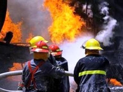 جزئیات آتش‌سوزی در منازل سازمانی پایگاه دریایی خرمشهر