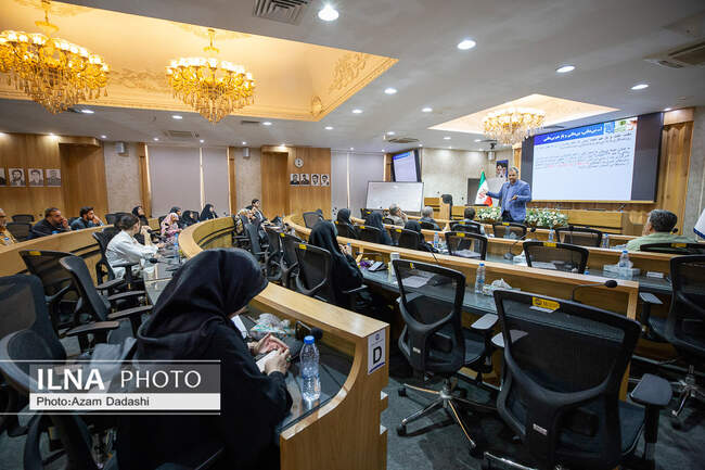 بررسی معیارهای داوری آثار روزنامه&zwnj;نگاری در کارگاه تخصصی &laquo;جنگ رمضان&raquo; قزوین