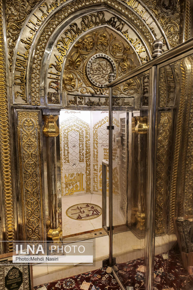  محراب مسجد کوفه محل ضربت خوردن حضرت علی (ع)