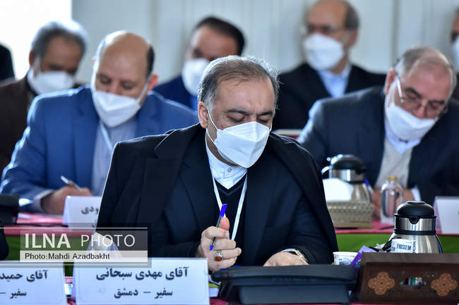 آخرین روز گردهم آیی سفرای ایران در کشورهای همسایه با حضور وزیر امور خ