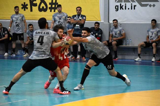 گزارش تصویری گیتی پسند و رعد پدافند البرز