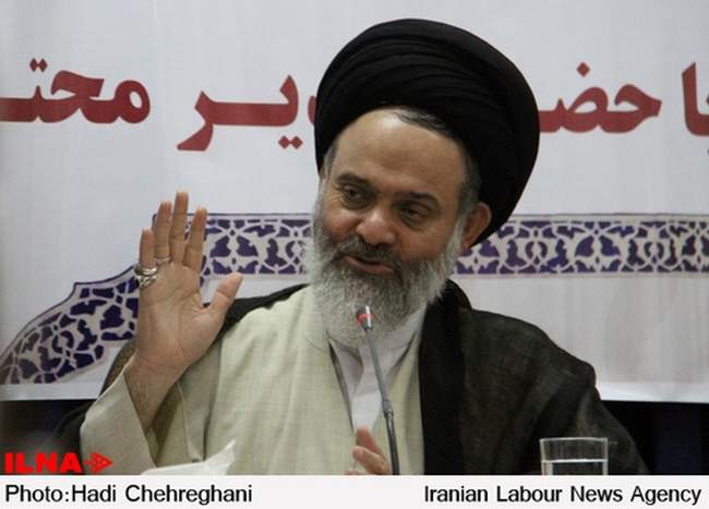 نشست خبری آیت الله حسینی بوشهری