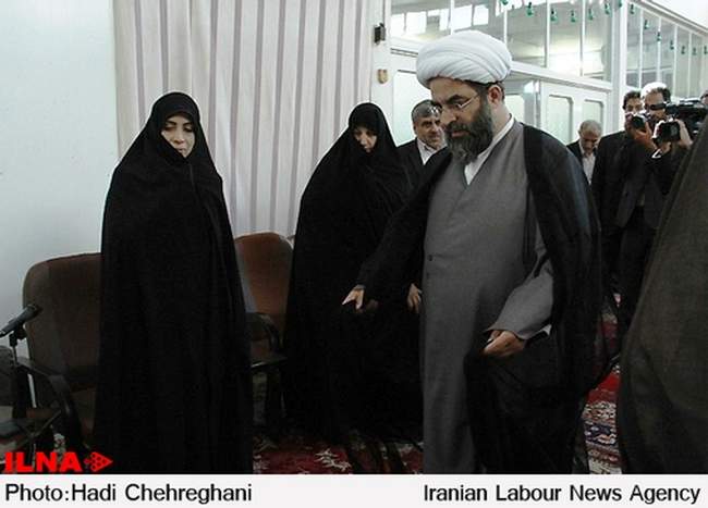 دیدار معاون حقوقی رییس جمهور با مراجع