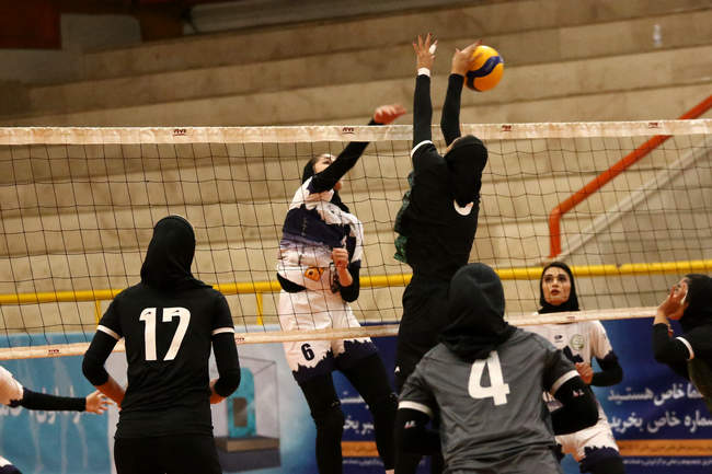 گزارش تصویری دیدار ذوب آهن اصفهان و جهانبین چهارمحال