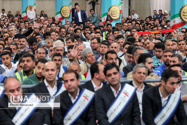 دیدار هزاران نفر از کارگران سراسر کشور با رهبر انقلاب