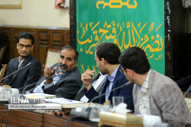 نشست هم اندیشی نخبگان و فعالین در حوزه اجتماعی